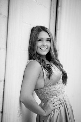 Kelly Lynn Photography Seniors-00038.jpg