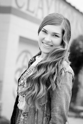 Kelly Lynn Photography Seniors-00021.jpg